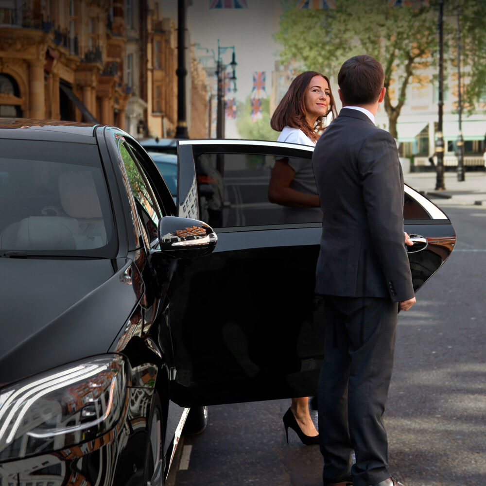 chauffeur-driven-car-hire-2 chauffeur-driven-car-hire-2
